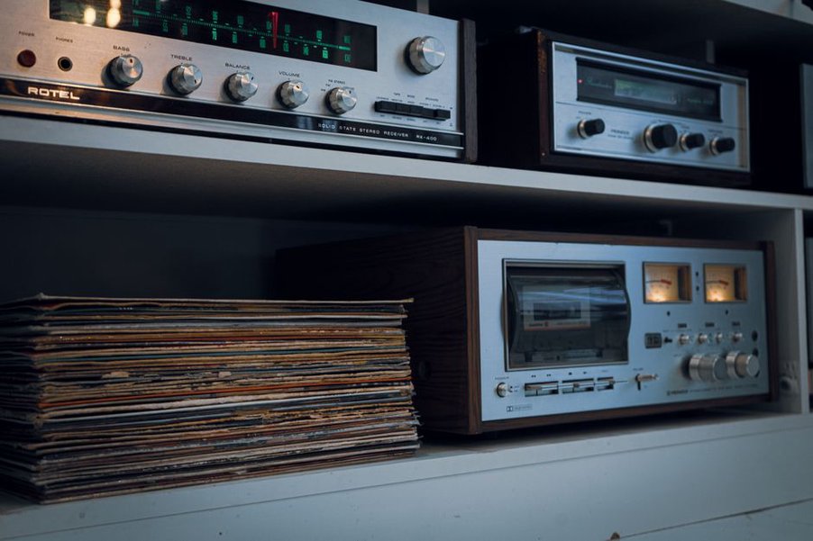 Wprowadzenie do Hi-Fi: Co to jest i dlaczego warto?