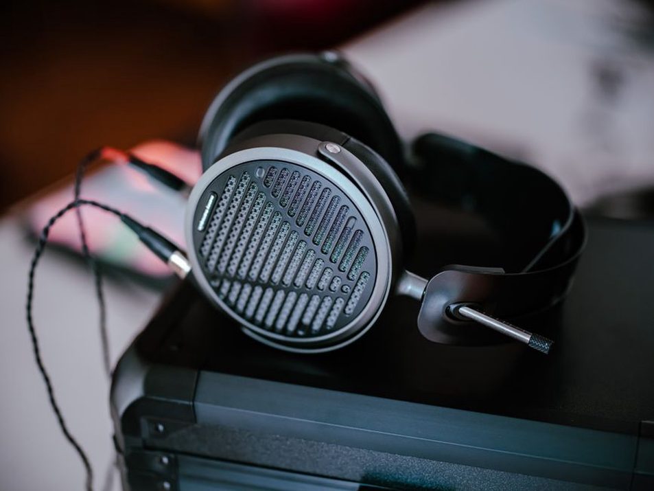 Połączenie balansowane XLR w Hi-Fi: kiedy ma sens i co naprawdę daje