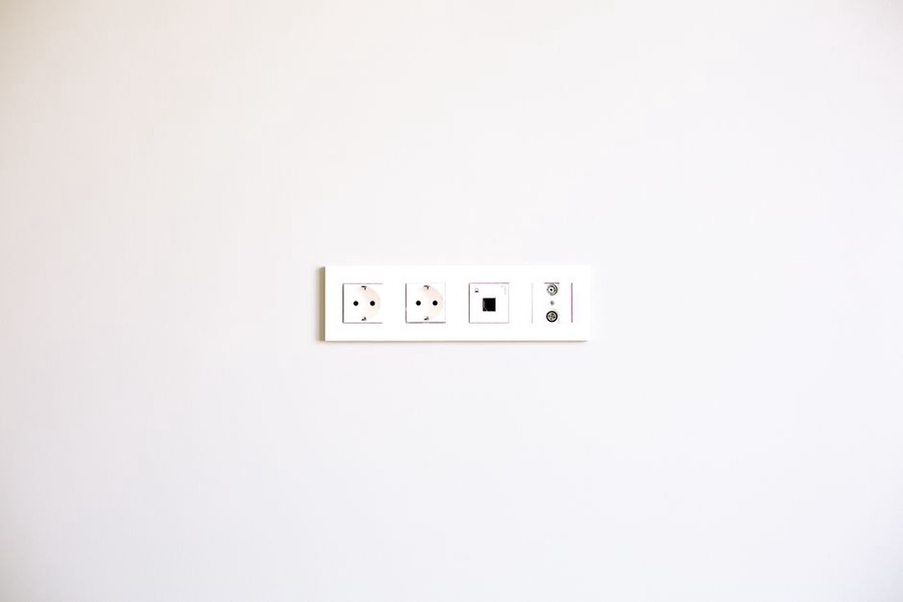 Problemy z zasilaniem systemu Hi-Fi: jak rozpoznać przyczynę